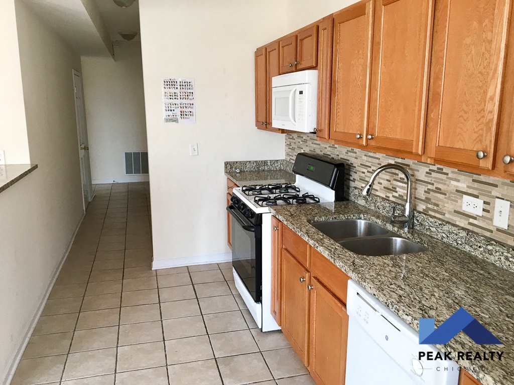 3128 N. Lincoln Ave. 3128 N. Lincoln Ave., Chicago, IL 60657 Lake View - Leasing by Cross Street